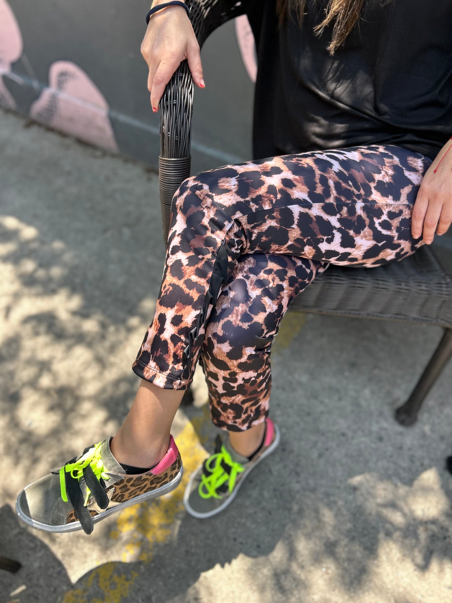 Patas Ema - Animal Print y vuelo Negro