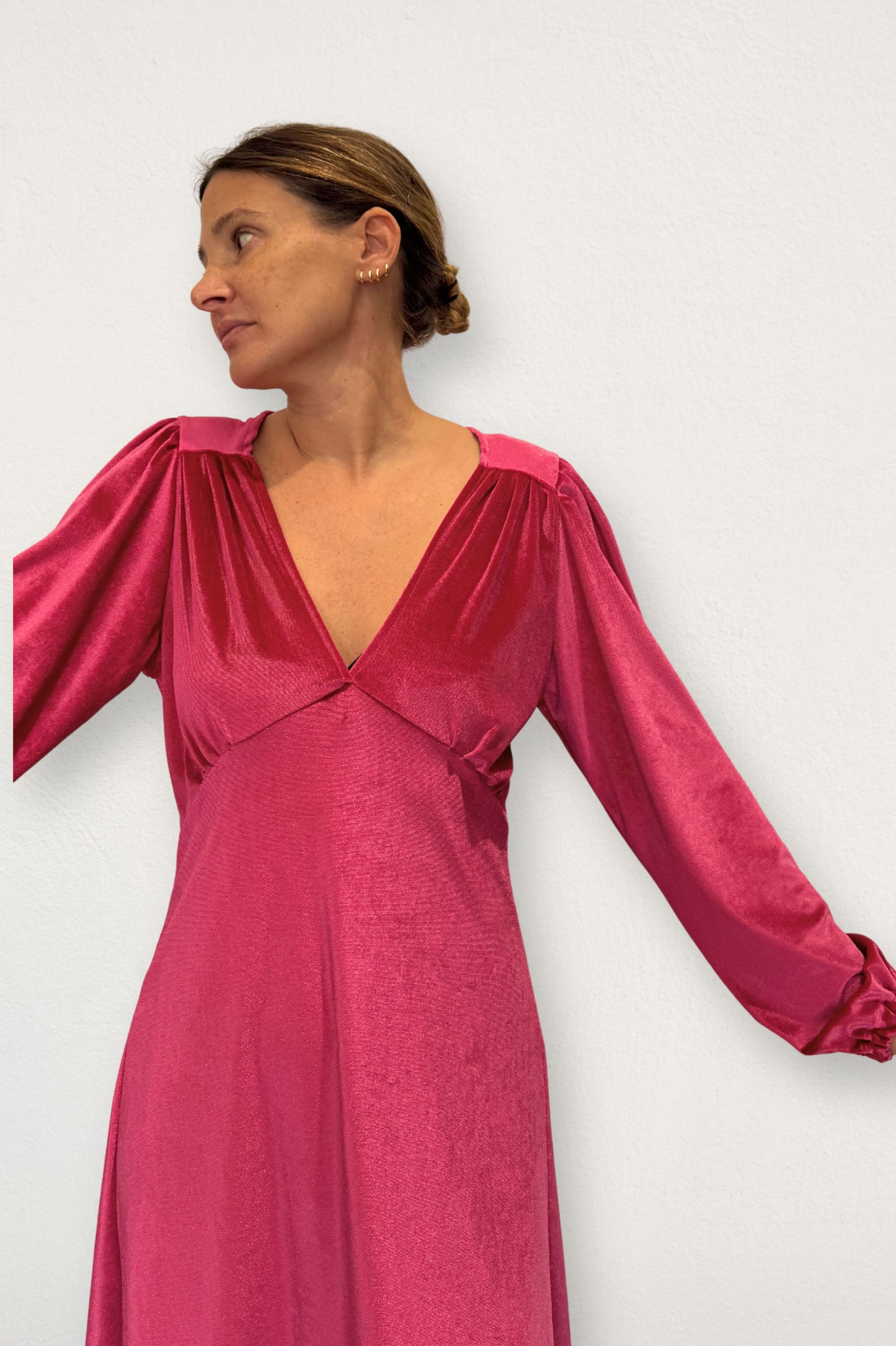 Vestido Amparo velvet fucsia