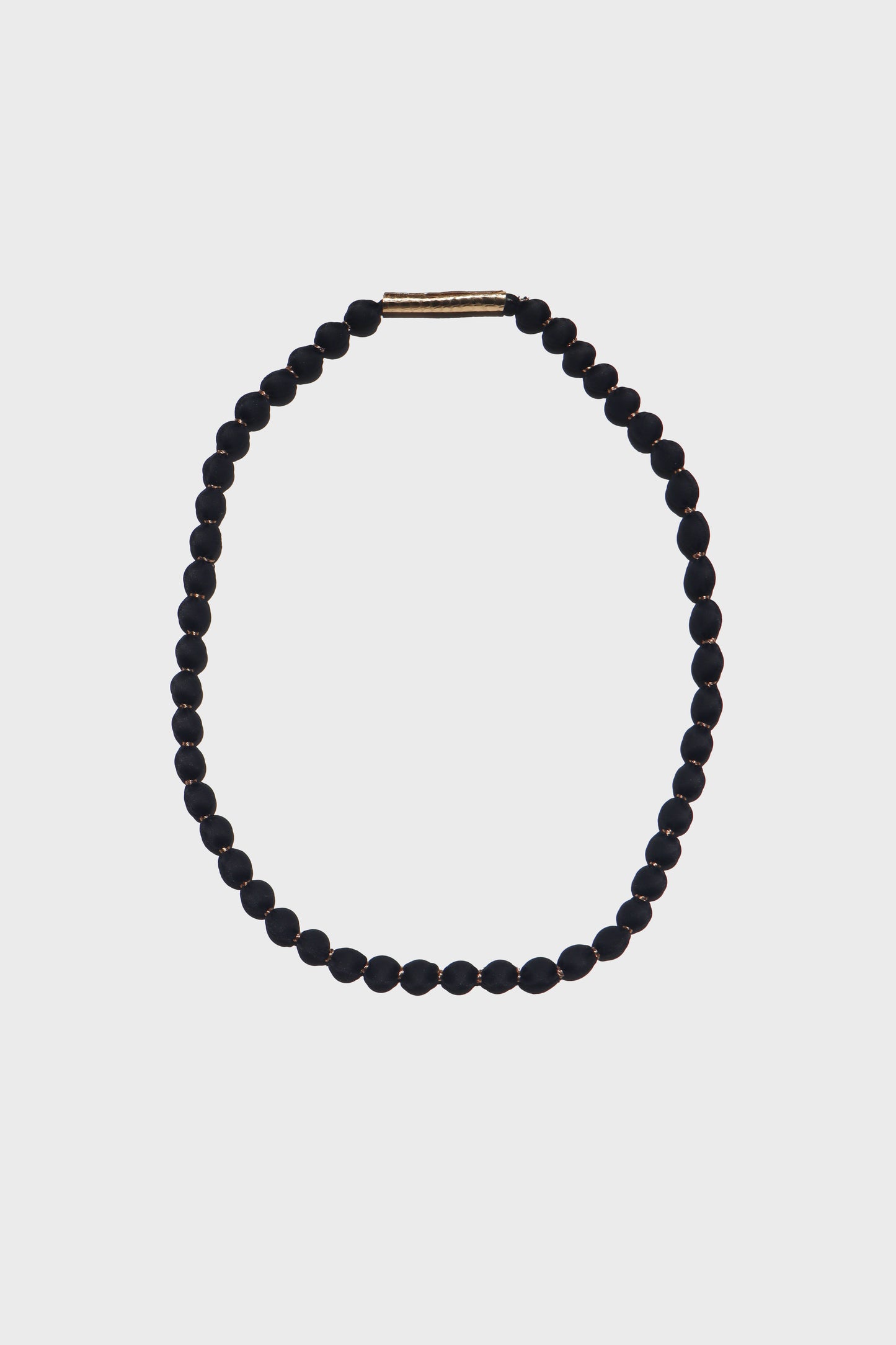 Collar - Negro y Dorado