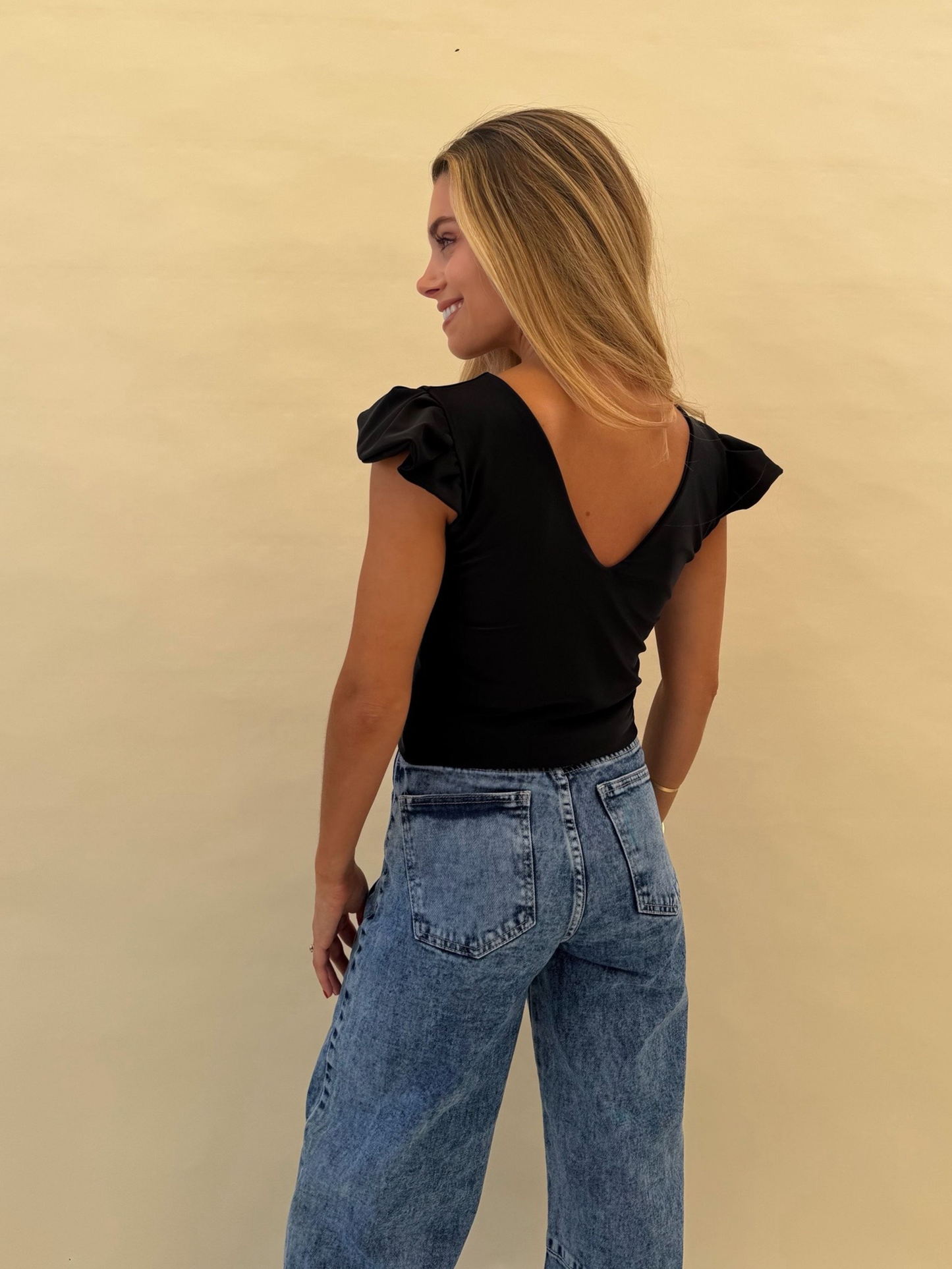 Top Sara - Negro