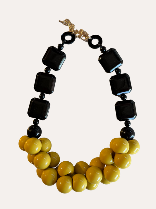 Collar Capri