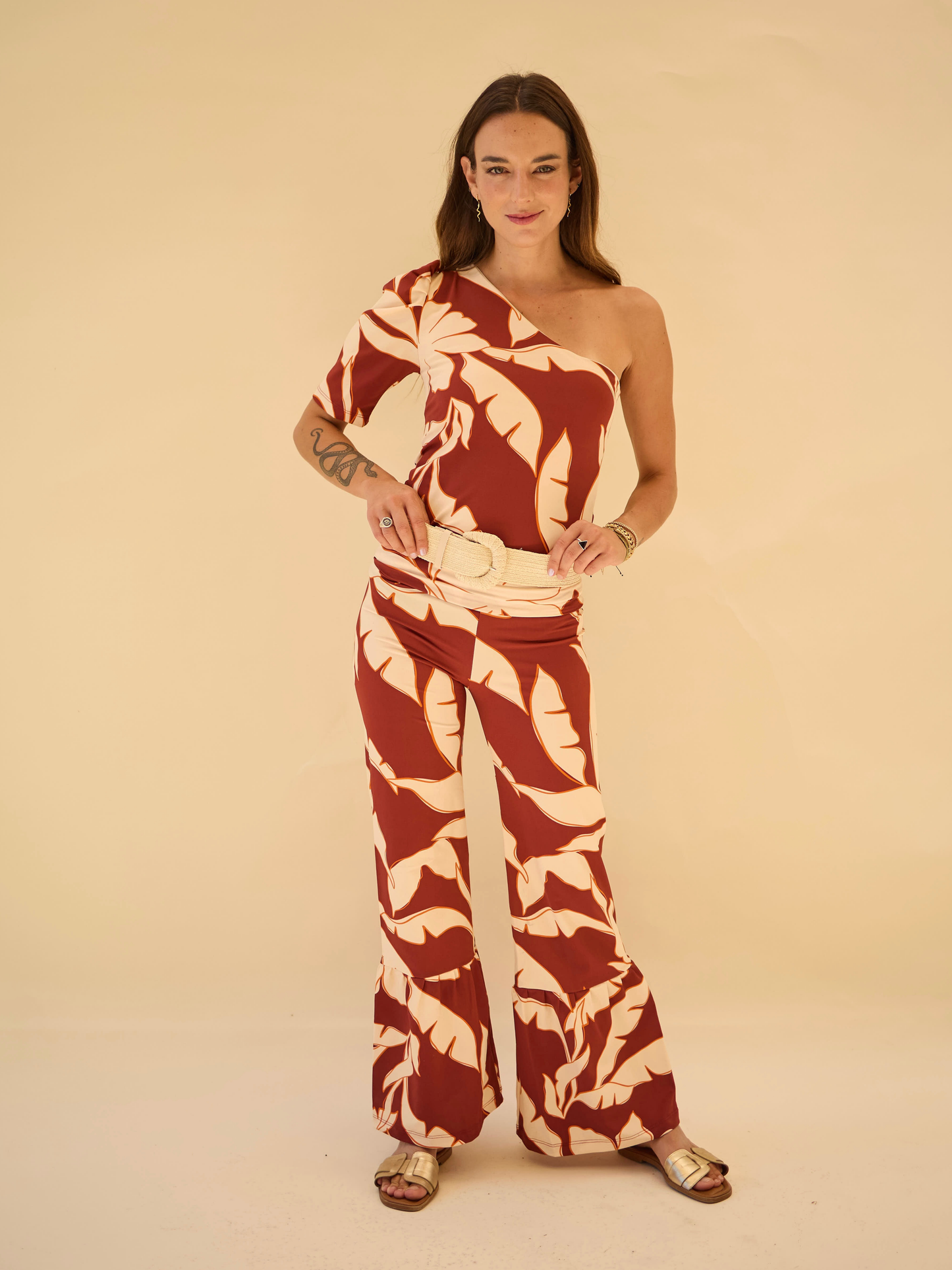 Patas Adela - Flores Terracota