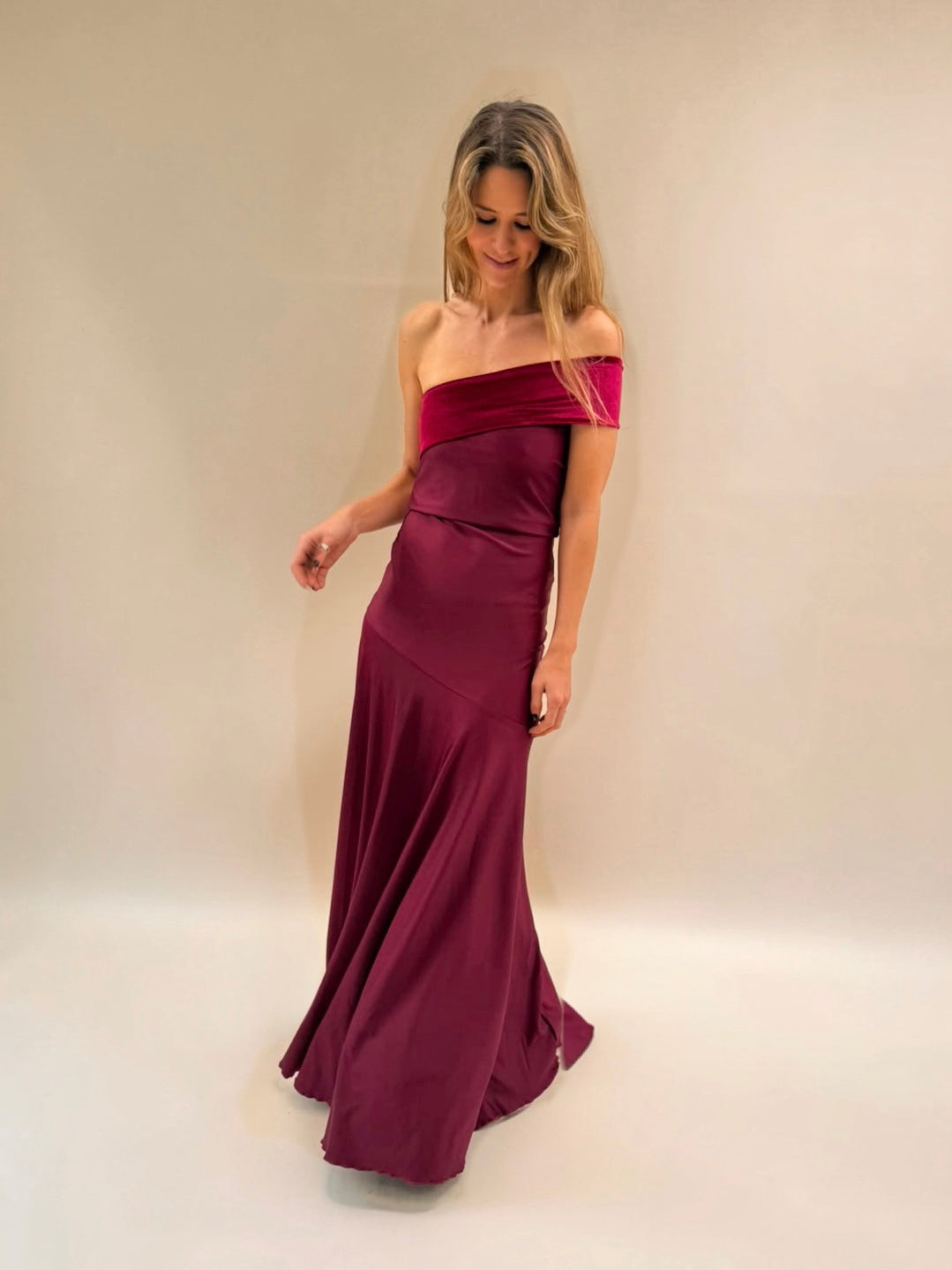 Vestido Mila - Burdeo