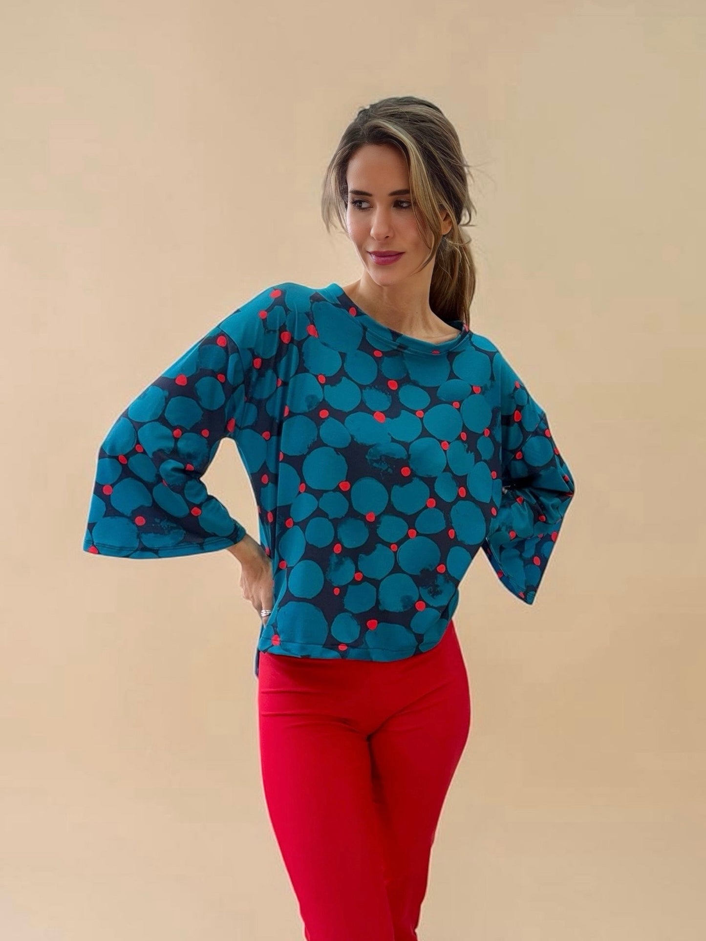 Polera Claudia - Flores Azul